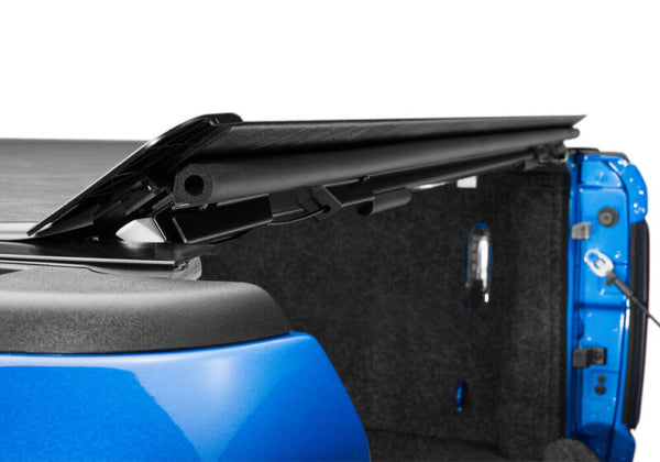 BAK 2024 Toyota Tacoma 6ft Bed Revolver X2 Bed Cover