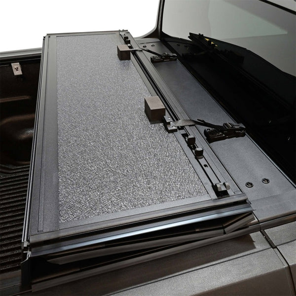 Westin 22-26 Ford Maverick 4WD 4ft. 6in. Bed Hard Tri-Fold Tonneau Cover - Black