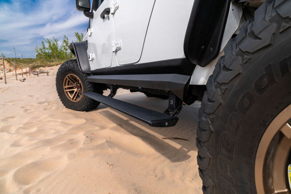 AMP Research 20-24 Jeep JT Gladiator (Launch/Overlnd/Rubicon/Sport/Sport S) PowerStep XL - Black