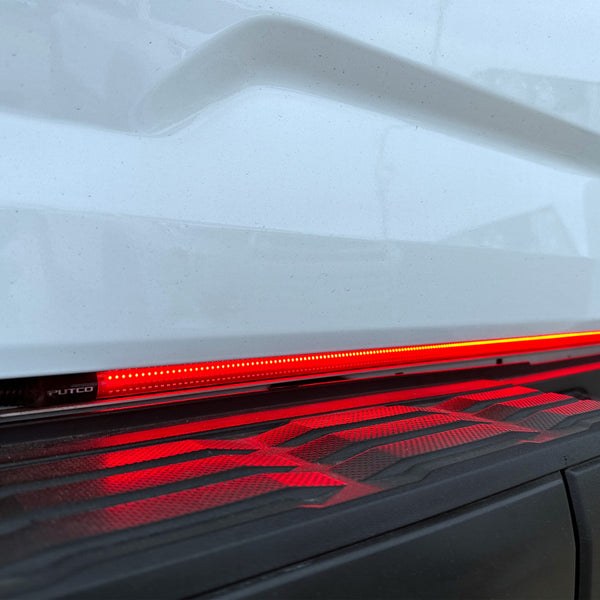 Putco 2024+ Ford F150 w/Factory LED Tail Light 60in Blade Tailgate Light Bar Plug-N-Play Connector
