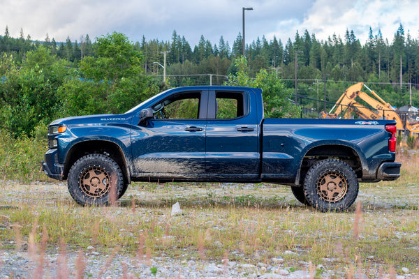BELLTECH 150212BK LIFT KIT 4in. Lift Kit Inc. Rear Trail Performance Shocks Only 2019-2021 GM Silverado/Sierra 1500 2WD/4WD 4in. Lift W/ Trail Performance Shocks Only